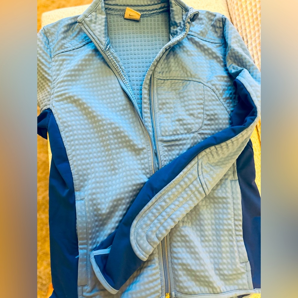 Blue and Navy Full-Zip Nike Sphere Thermal Jacket
